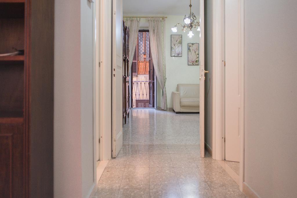 Апартаменты Frattina De Luxe Рим Экстерьер фото